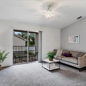  Apartment Viagem Modern 1br With Balcony Pool And Gym