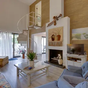  Villa With Pool And Access! United States