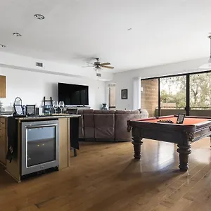  Apartment Step Out To Historic Old Town 2 King/2bath W/pool United States